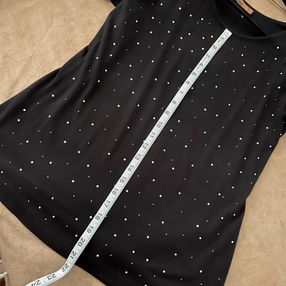 Belldini Cold Shoulder Top Large - Picture 11 of 14